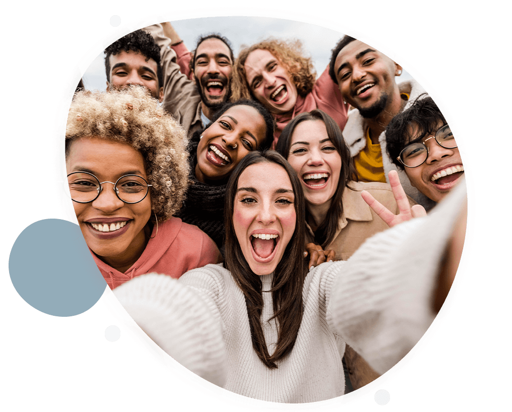 cci_panoptic_access_hero_new-subscribers-selfie-group-photo-Hero-Image-2